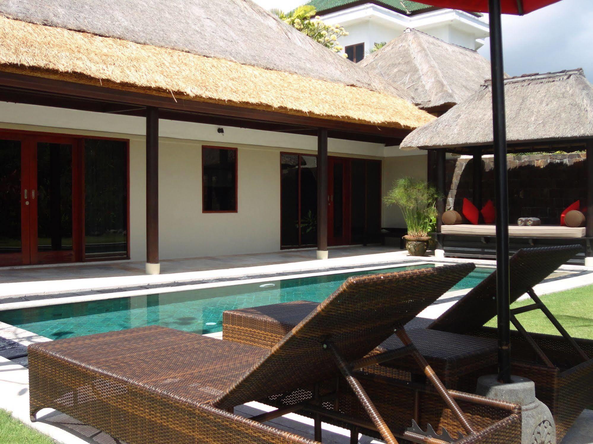 Hillstone Uluwatu Villa Ungasan Exterior foto